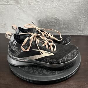 Brooks Womens Size 7.5B Levitate 4 Black Pink Lace Up Athletic Comfort Shoes